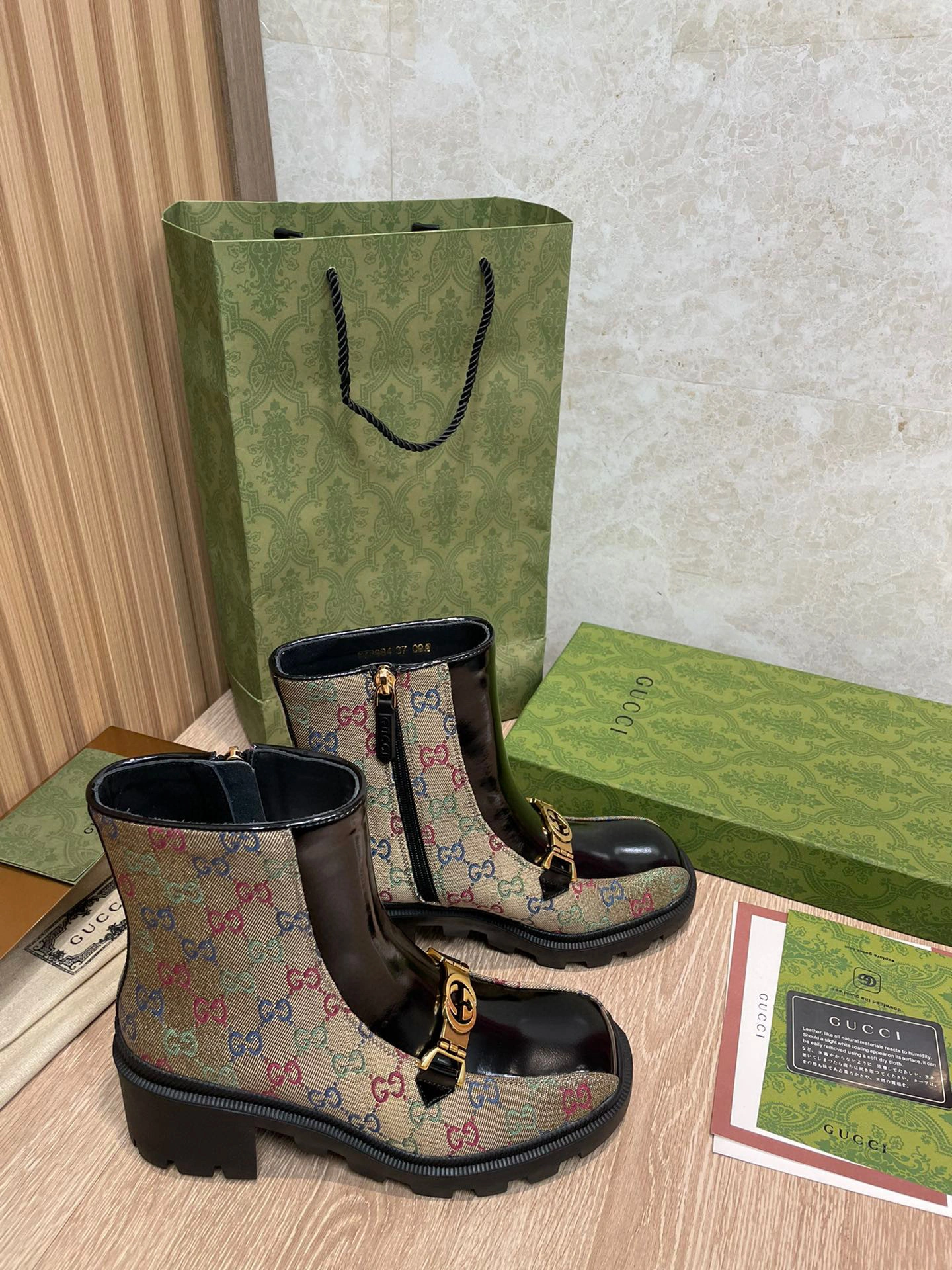 coco- heel height ：5.5cm ， Calfskin item:B-X158J2317